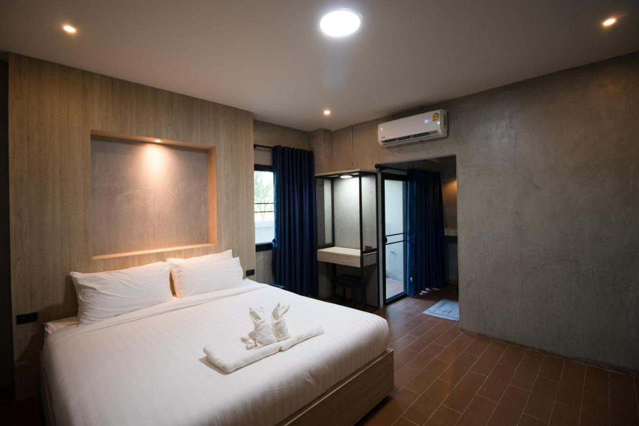 Rabbit Hotel Phimai Exterior photo