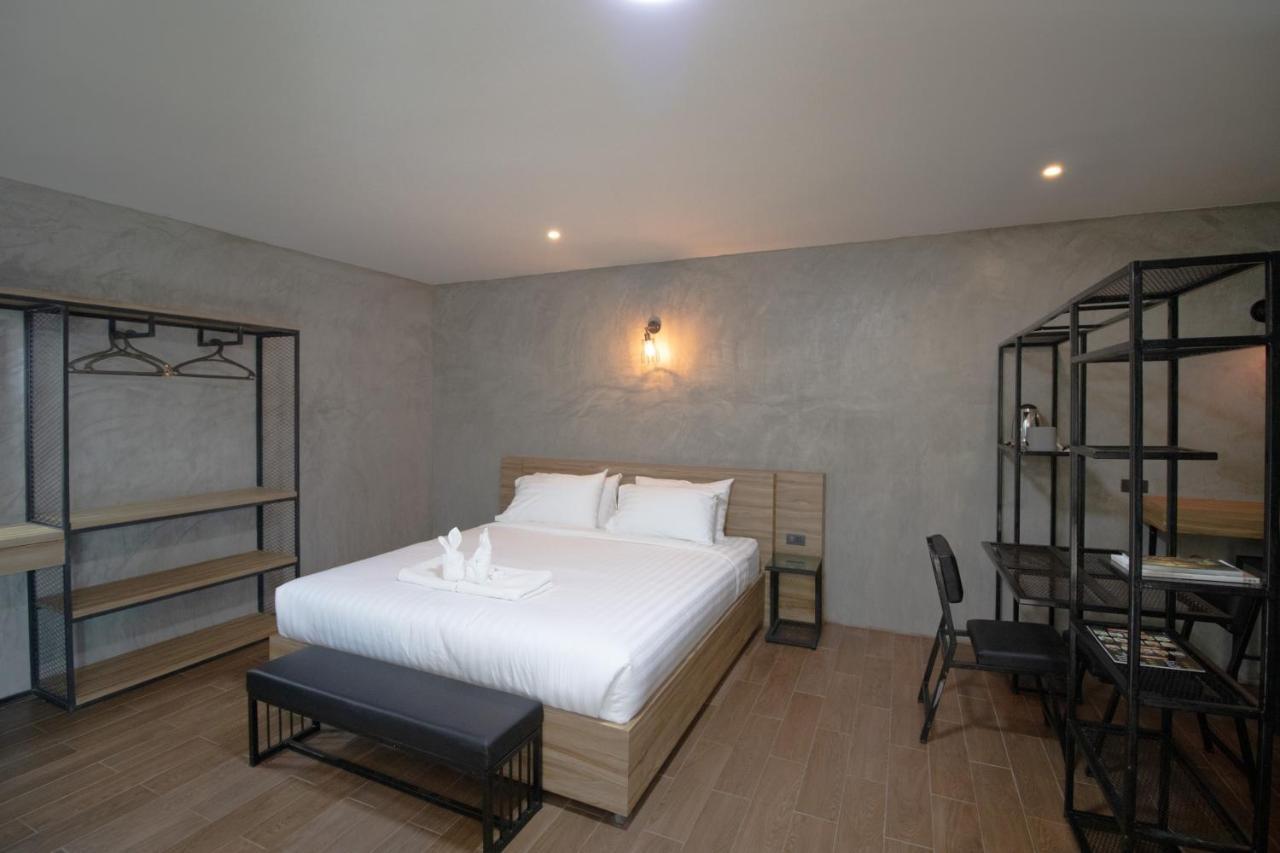 Rabbit Hotel Phimai Exterior photo