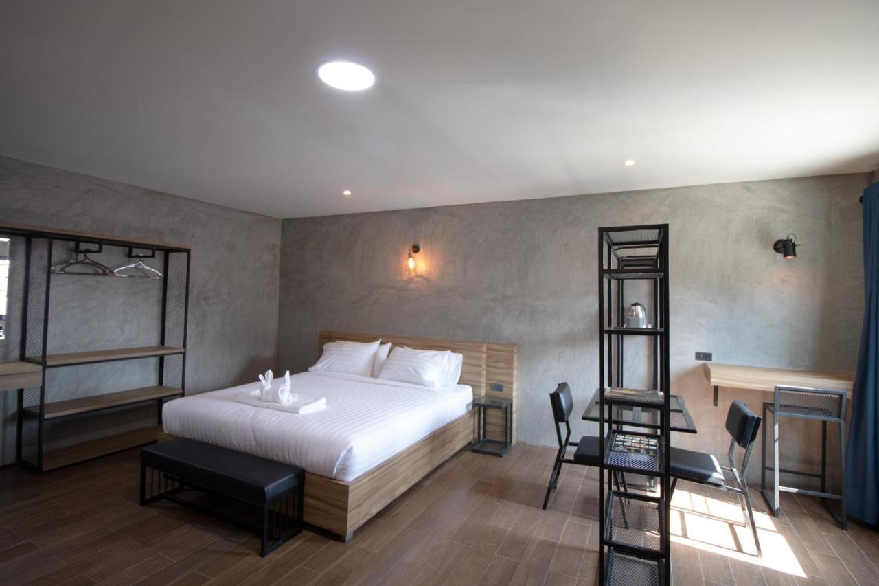 Rabbit Hotel Phimai Exterior photo